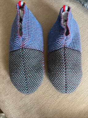 BOMBAS Adult Gripper Slippers Knit Slip-On